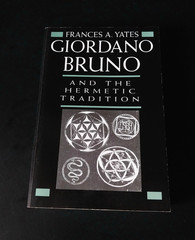 Frances A. Yates – Giordano Bruno and the Hermetic Tradition – Uni Chicago Press