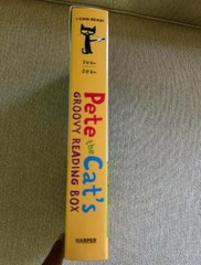 Pete the Cat’s Groovy Reading Box – 10 books, Poster, 30 Stickers – I Can READ