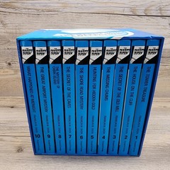 The Hardy Boys Collection Boxed Set 1-10 with Display Case