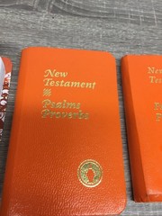 New Testament Psalms & Proverbs lot of 5 Compact Orange Bible Religious Text