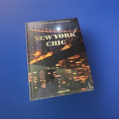 New York Chic – Assouline Coffee Table Book by Armand Limnander. NEW!!!