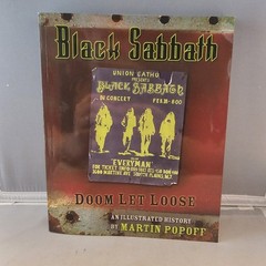 Black Sabbath : Doom Let Loose – An Illustrated History by Martín Popoff (2006)