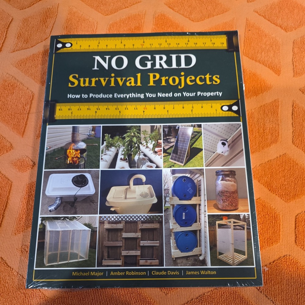 No Grid Survival Projects Paperback Book English