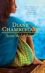 Secrets She Left Behind – Paperback By Chamberlain, Diane – ACCEPTABLE