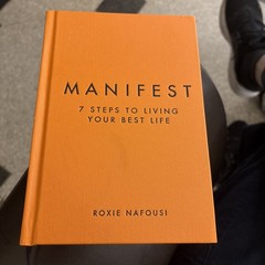 Roxie Nafousi Manifest 7 Steps Living Your Best Life Hardcover Orange SelfHelp