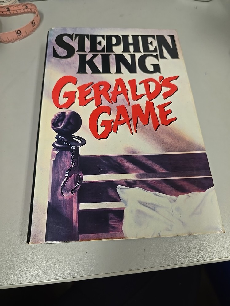Gerald’s Game by Stephen King (1992, Hardcover)