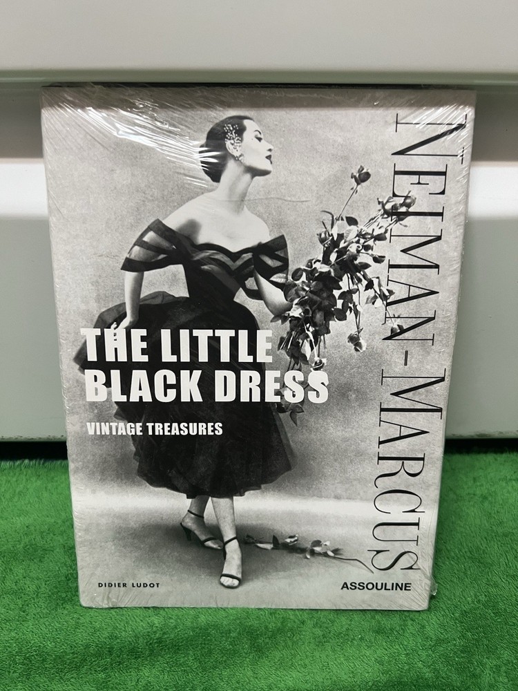 Neiman Marcus The Little Black Dress Book 8.75” X 6.25” Brand New Sealed