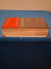 Jeremiah Study Bible, NKJV: Jacketed Hardcover : What It Says. What It Means….