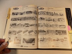 Walthers 50th Anniversary 1982 HO Railroad Catalog (072601)