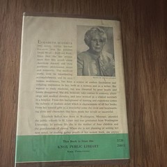 Elizabeth Seifert Bachelor Doctor Hardcover 1952 Dodd Mead Young Doctor Ex-Lib