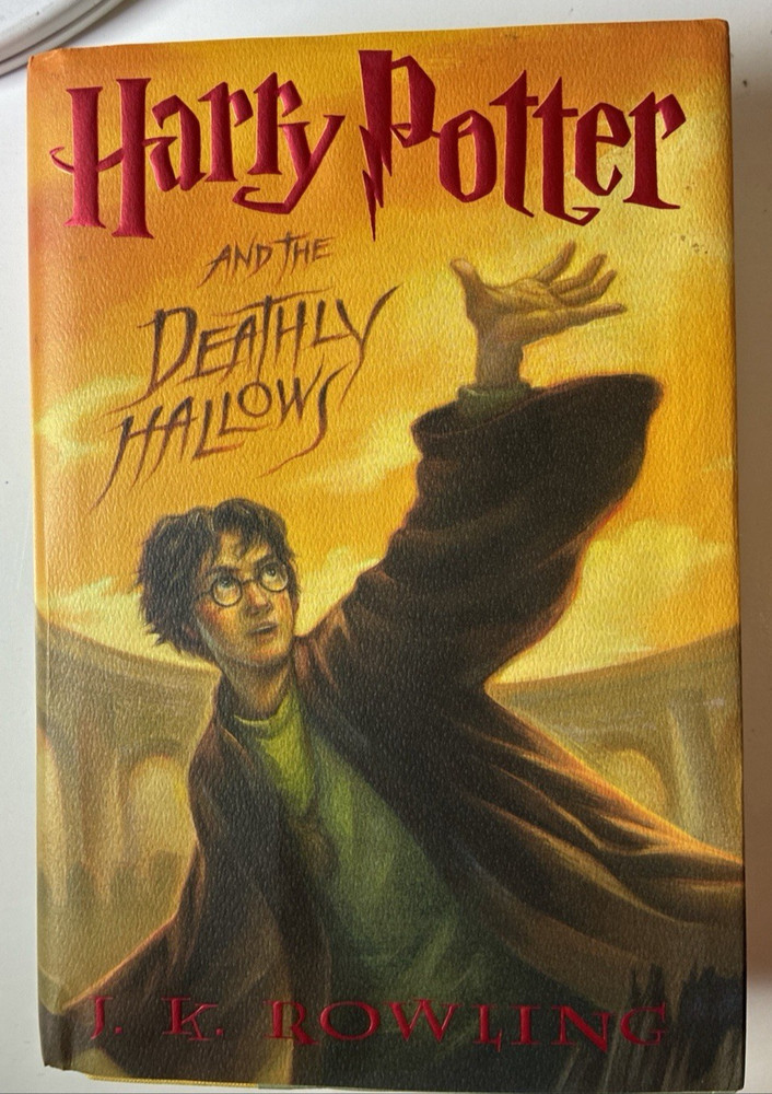 RARE! Harry Potter Book 7 Hardcover 1st Ed. 759 Pages Error EX/NM (23D)