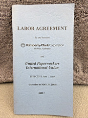 Labor AGREEMENT Kimberly Clark & United Paperworkers Int. Union Booklet 1989
