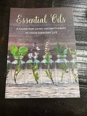 Wellfleet Press Essential Oils Guide Iside Sarmiento Paperback 2016 Aromatherapy