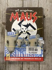 Maus I & II Paperback Box Set Great Condition