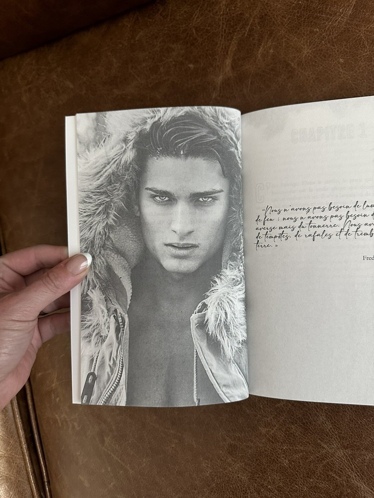 Credence French special edition with art