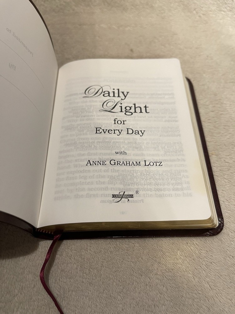 Daily Light Devotional by Samuel Bagster (Burgundy Leather) 1998 – Anne Lotz