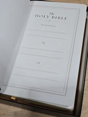 ESV Thinline Bible TruTone Tan Diamond Design Red Letter Text Words Of Christ