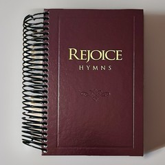 Rejoice Hymns – Spiral Edition, Easy-to-Read Format (Majesty Music, 1997) *NEW*