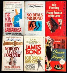 Ian Fleming, John Gardner~Lot 6 VTG PB~James Bond 007 Series~Casino Royale~LN/VG