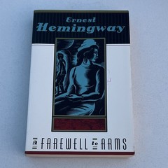 A Farewell to Arms by Ernest Hemingway PB Scribner Paperback Fiction WWI