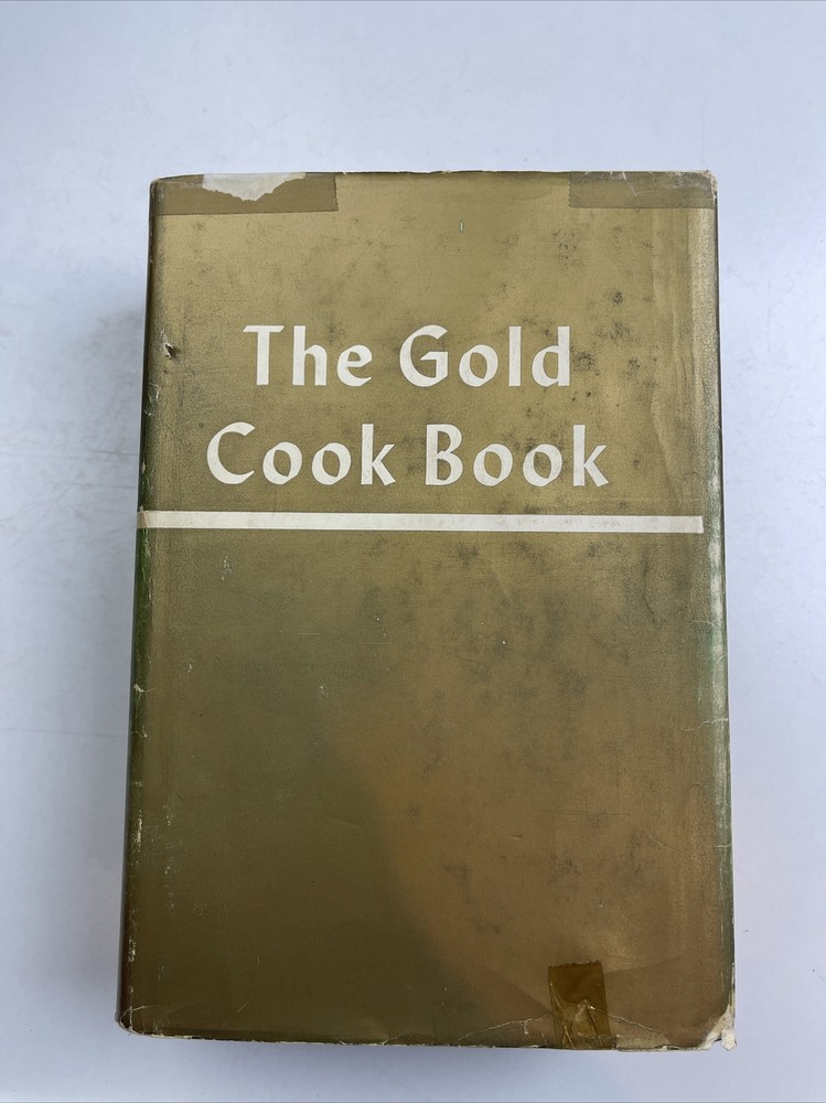 The Gold Cook Book by Master Chef Louis P. De Gouy, 1960 Book Club Edition