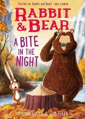 Rabbit & Bear: A Bite in the Night (4) – paperback Gough, Julian|Field, Jim