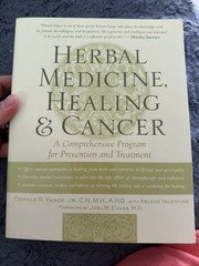 Herbal Medicine, Healing & Cancer: A Comprehensive Program for Prevention C-468