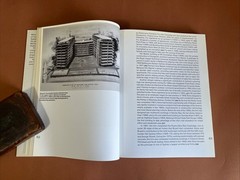 Other Moderns : Sydney’s Forgotten European Design Legacy NEWSOUTH 1st Ed 2017