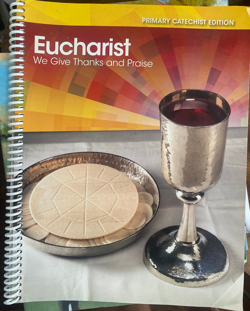 Eucharist : We Give Thanks and Praise by Kate Dooley and Thomas McDade…