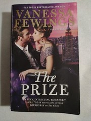 An Icon Novel Ser.: The Prize by Vanessa Fewings (2018, Mass Market) HQN