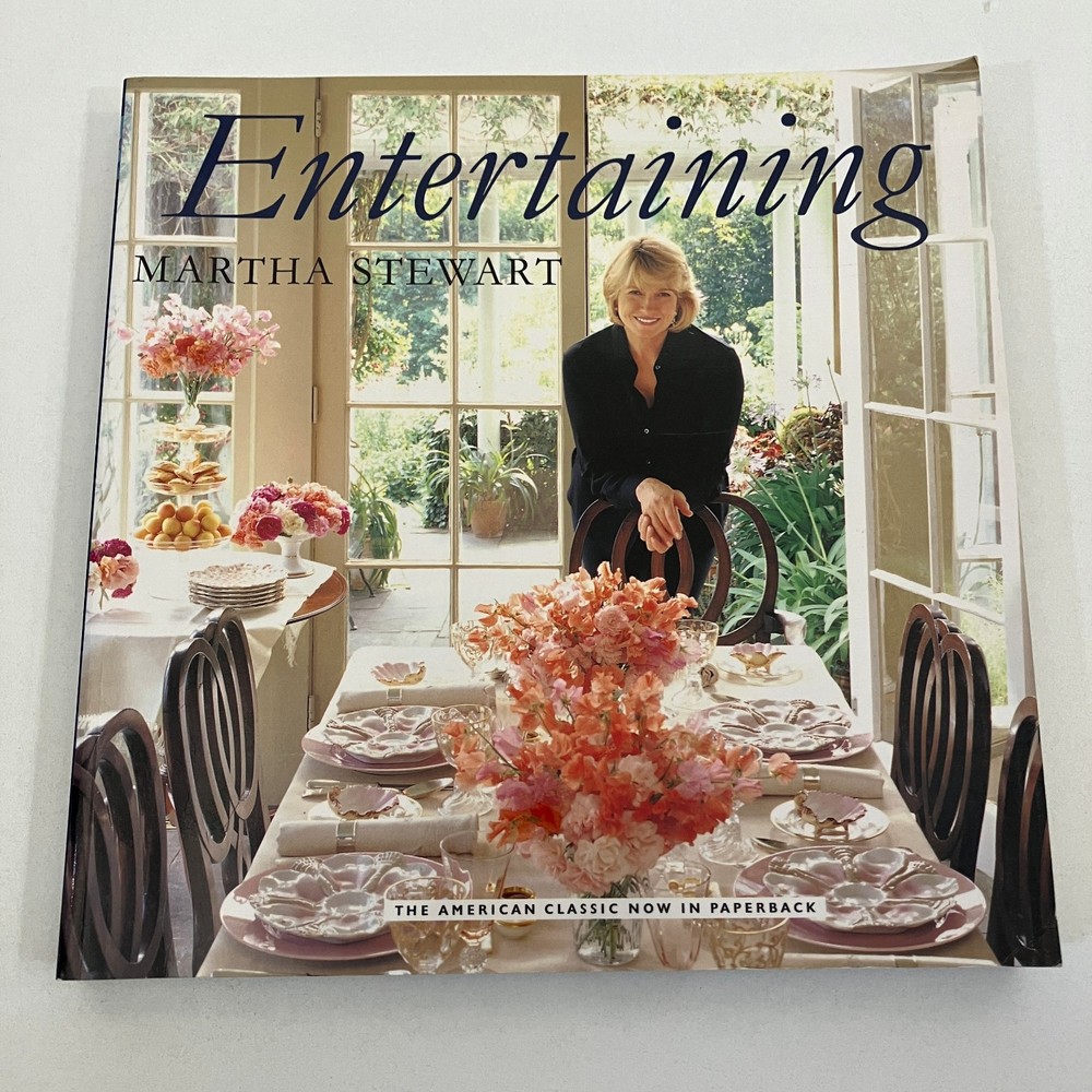 Entertaining Martha Stewart 1998 Paperback Clarkson Potter Publishers 4th Print