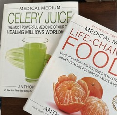 Medical Medium BUNDLE: Celery Juice & Life-Changing Foods by Anthony William