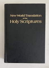 NEW WORLD TRANSLATION OF THE HOLY SCRIPTURES WatchTower Society Black Cover 1984