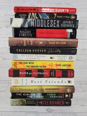 Battered Book Bundle 10lbs Of Fiction Books Paperbacks 13 Books Acceptable (07)