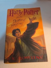 Harry Potter and the Deathly Hallows Hardcover First Edition July 2007 759 pages