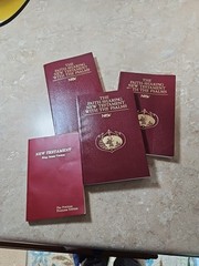 NRSV New Testament with Psalms Faith Sharing Bible 4.5″x6.5 Lot Of 4 1 New