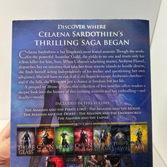 The Assassin’s Blade Paperback by Sarah J. Maas Throne of Glass