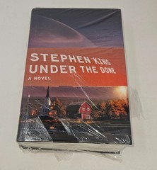 Under the Dome: Special Illustrated Collector’s Set (Hardcover) Stephen King