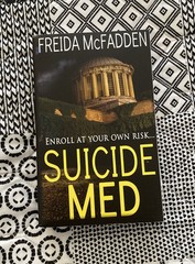 Suicide Med by Freida McFadden (2014, Trade Paperback)