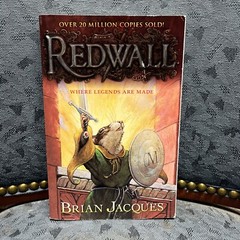 Redwall : A Tale from Redwall by Brian Jacques (2002)