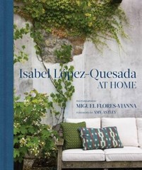 At Home: Isabel LÃ³pez-Quesada: Combining period and contemporary furniture an..