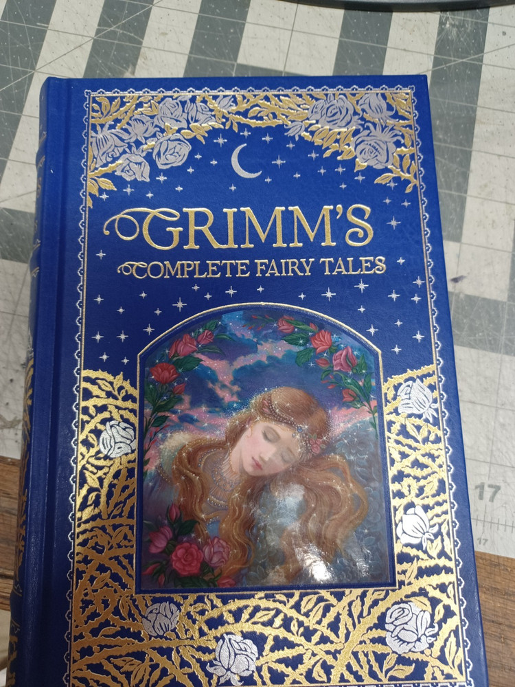 Grimm’s Complete Fairy Tales by Wilhelm Grimm, Grimm Brothers and Jakob Grimm…