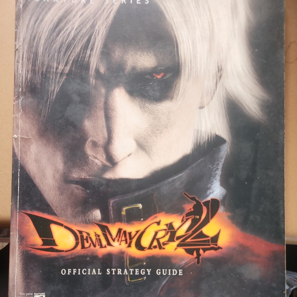 Devil May Cry(tm) 2 Official Strategy Guide by BradyGames Staff and Dan…