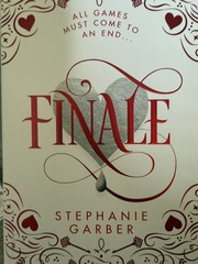 Caraval Holiday Collection: Caraval, Legendary, Finale, Spectacular [Hardback]