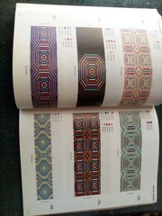500 Bead Weaving Patterns for Bracelets by Emilie Ramon Paperback 177 Pages