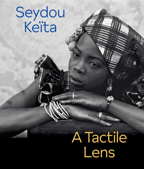 Seydou Ke?Ta: A Tactile Lens