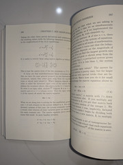 Mathematical Models of Social Evolution | McElreath Boyd | 2007 | 1st Print