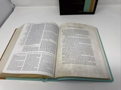 CSB Tony Evans Study Bible, Teal/Earth LeatherTouch – CSB Bibles by Holman
