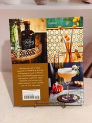 Bar Cart Style : Creating Super-Chic Cocktail Stations by Ryland Peters & Small