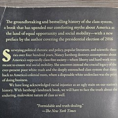 White Trash – Nancy Isenberg – 400 Year History of Class America PB